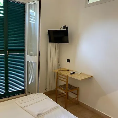 Hotel Nuovo Metropol Albissola Marina Buitenkant foto