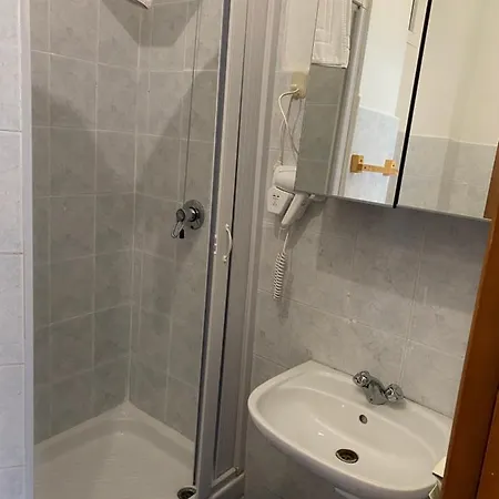Hotel Nuovo Metropol Albissola Marina Buitenkant foto